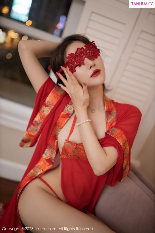 鱼子酱fish  [XiuRen]高清写真图 2023.06.30 No.7008 鱼子酱Fish 泰国旅拍第17张图片